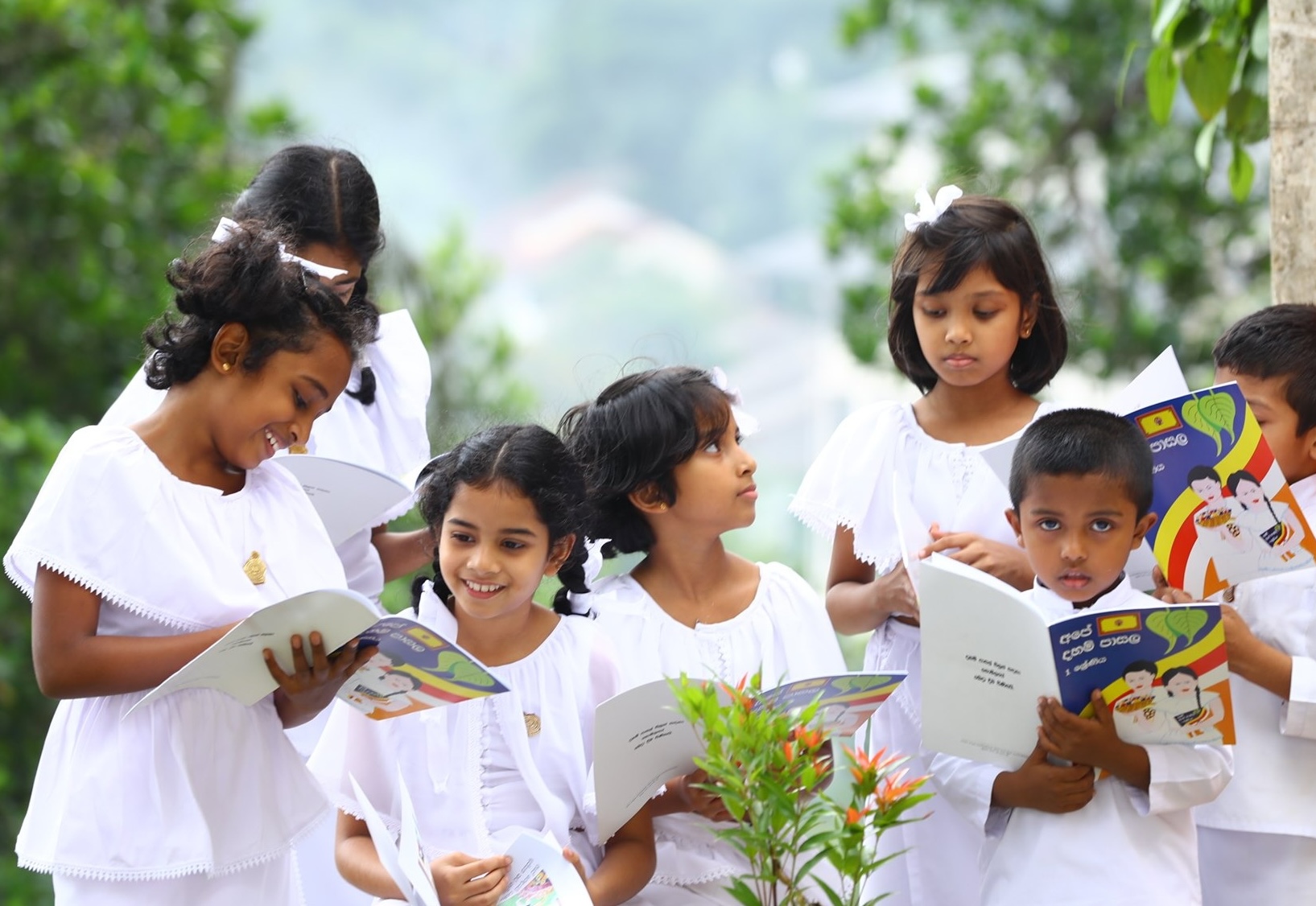 DhammaSchoolChild1
